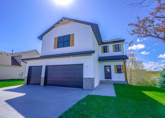 Property at 1205 Riverside Dr N, North Hudson, WI 54016, 4 beds, 4 baths