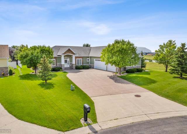 Property at 2548 Rose Creek Pkwy S, Fargo, ND 58104, 3 beds, 3 baths