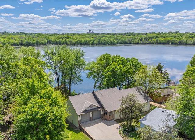 Property at 344 Barker St, Hastings, MN 55033, 3 beds, 2 baths