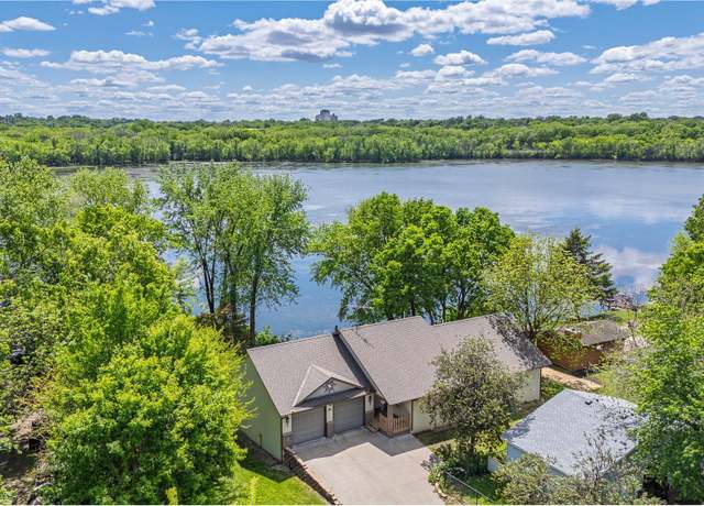 Property at 344 Barker St, Hastings, MN 55033, 3 beds, 2 baths