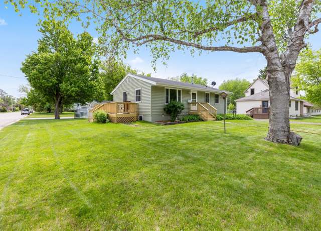 Property at 1224 N St NE, Brainerd, MN 56401, 4 beds, 2 baths