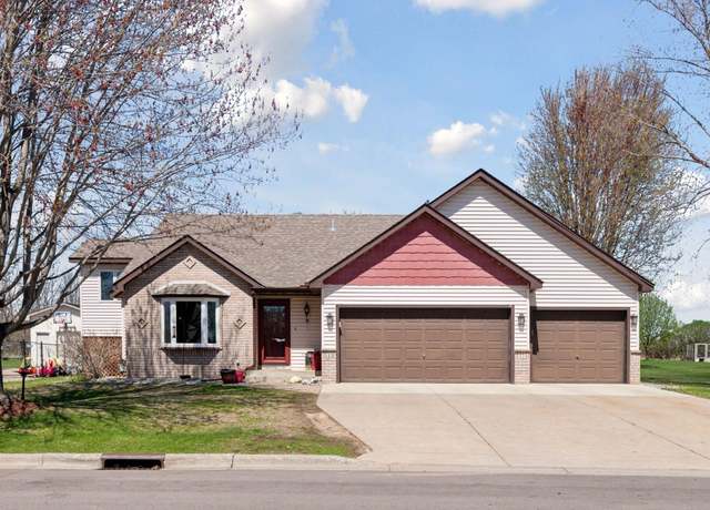 Property at 513 Tuttle Dr, Hastings, MN 55033, 3 beds, 2 baths