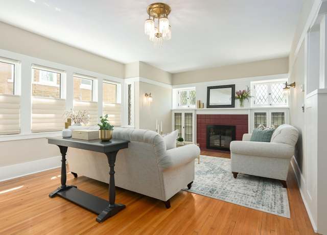 Property at 968 Lincoln Ave, Saint Paul, MN 55105, 4 beds, 3 baths