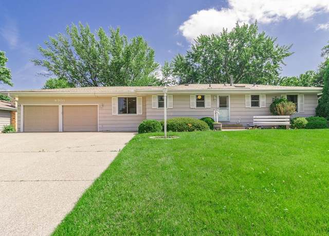 Property at 4901 W 99th St, Bloomington, MN 55437, 4 beds, 2 baths