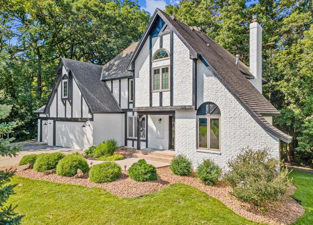 Property at 515 Marnie St S, Maplewood, MN 55119, 4 beds, 4 baths