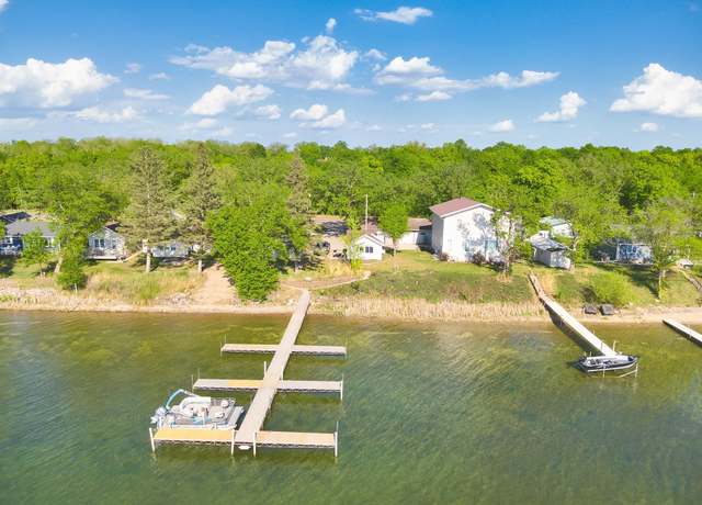 Property at 27621 Co Hwy 83 #3, Battle Lake, MN 56515, 4 beds, 1 bath