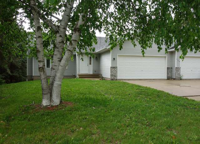 Property at 403 Littleford Ln, Faribault, MN 55021, 3 beds, 2 baths