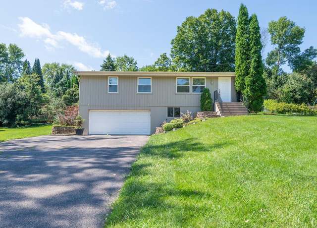 Property at 5826 Salisbury Ave, Minnetonka, MN 55345, 3 beds, 2 baths