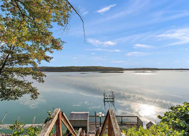 Property at 902 Sunrise Beach Dr, Amery, WI 54001, 6 beds, 4 baths