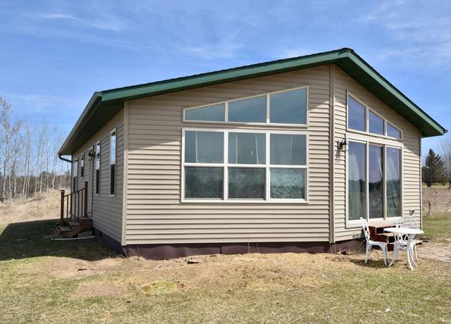 Property at 6731 152nd St, Milaca, MN 56353, 3 beds, 2 baths