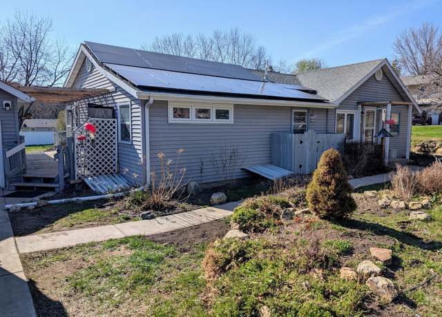 Property at 1206 Andover Ave, Eau Claire, WI 54703, 5 beds, 3 baths