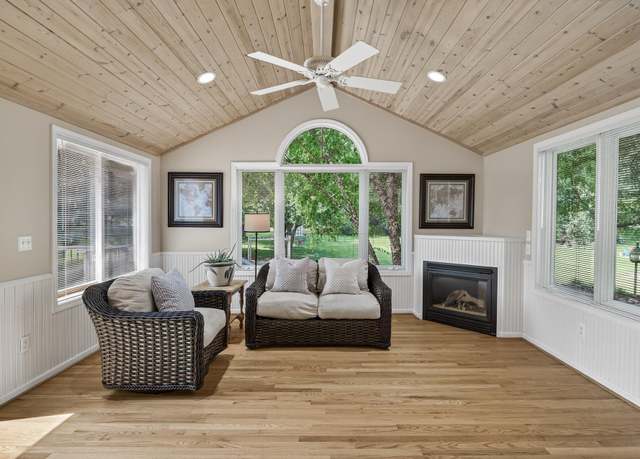 Property at 8825 Comstock Ct, Maple Grove, MN 55311, 5 beds, 4 baths