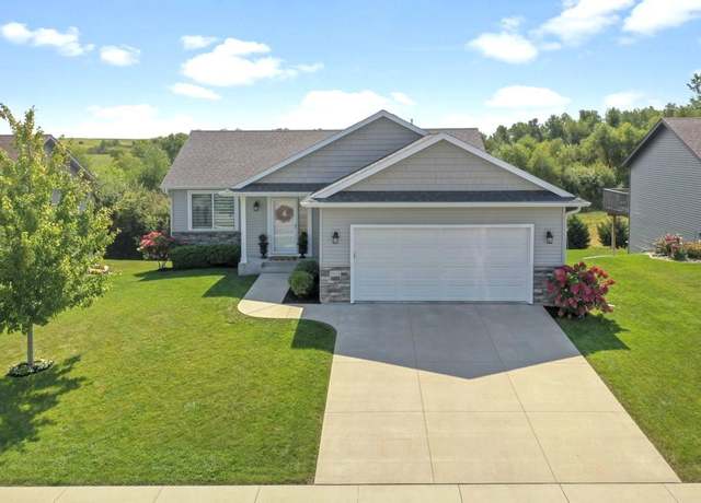 Property at 5614 King Arthur Rd NW, Rochester, MN 55901, 4 beds, 3 baths
