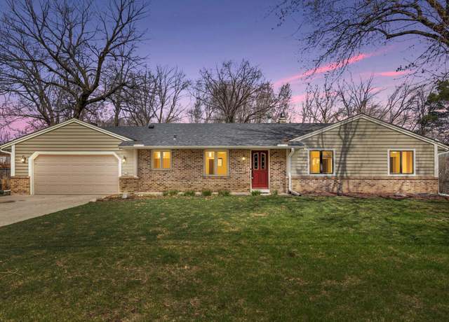 Property at 19108 Kingswood Ter, Minnetonka, MN 55345, 4 beds, 3 baths