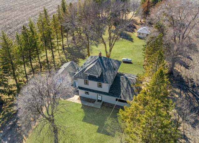 Property at 36530 251st Ave, Le Center, MN 56057, 3 beds, 2 baths