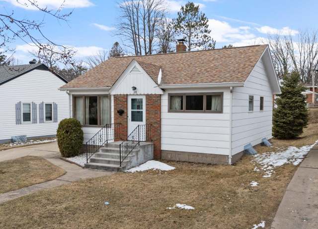 Property at 611 NE 10th Ave, Grand Rapids, MN 55744, 2 beds, 2 baths