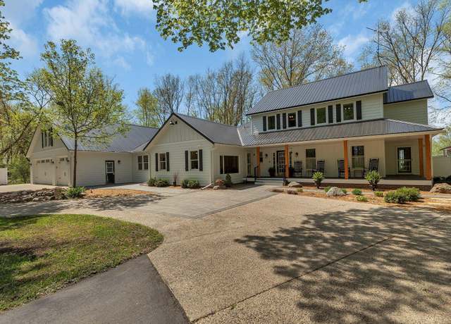 Property at 17965 718th Ave, Dassel, MN 55325, 5 beds, 4 baths