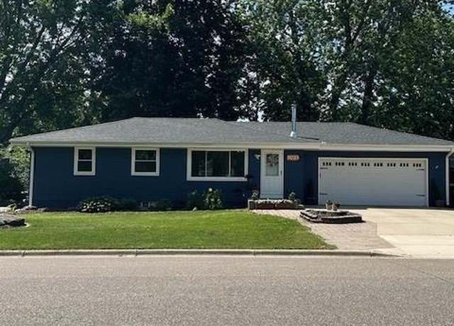 Property at 5025 Wilshire Blvd, Crystal, MN 55429, 3 beds, 2 baths