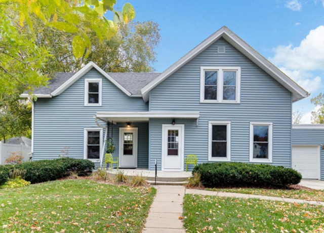 Property at 521 2nd St NE, Faribault, MN 55021, 4 beds, 3 baths