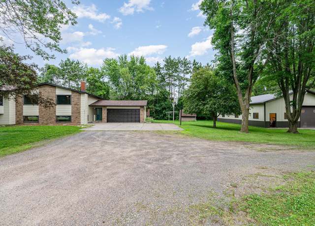 Property at 10604 95th St NE, Otsego, MN 55362, 5 beds, 2 baths