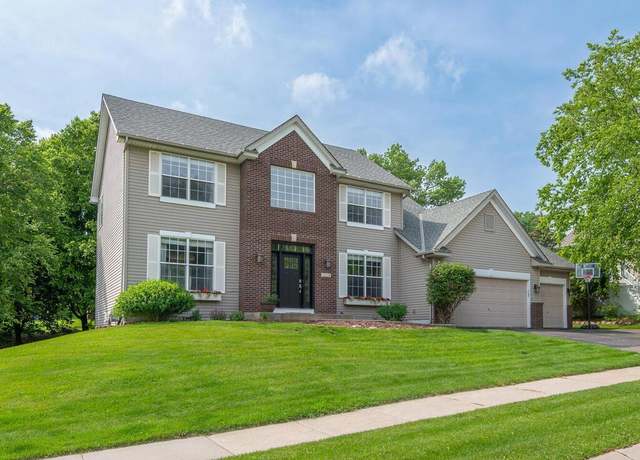 Property at 15000 Bridgewater Dr, Savage, MN 55378, 4 beds, 4 baths