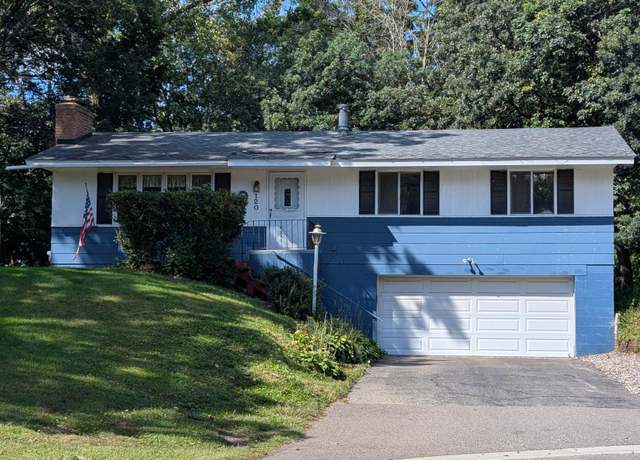 Property at 120 Sabra Ct, Apple Valley, MN 55124, 3 beds, 2 baths