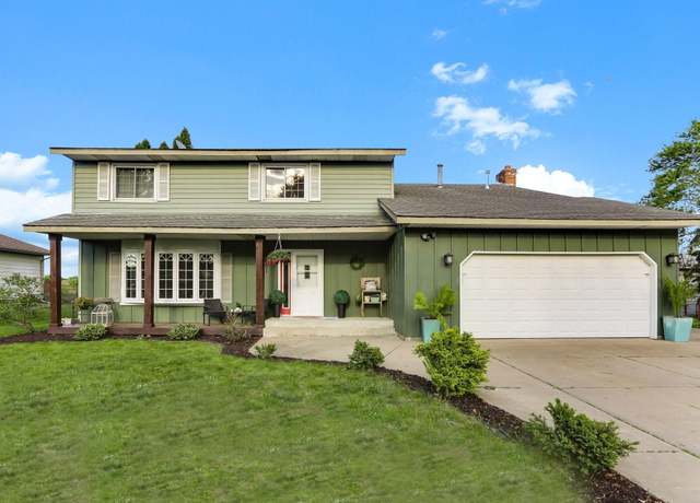 Property at 1601 Brittany Rd, Hastings, MN 55033, 4 beds, 3 baths