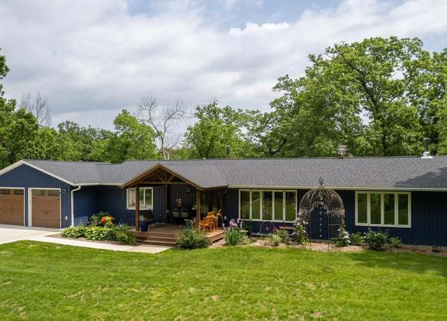 Property at 31340 Indigo Rd, Fountain, MN 55935, 3 beds, 2 baths