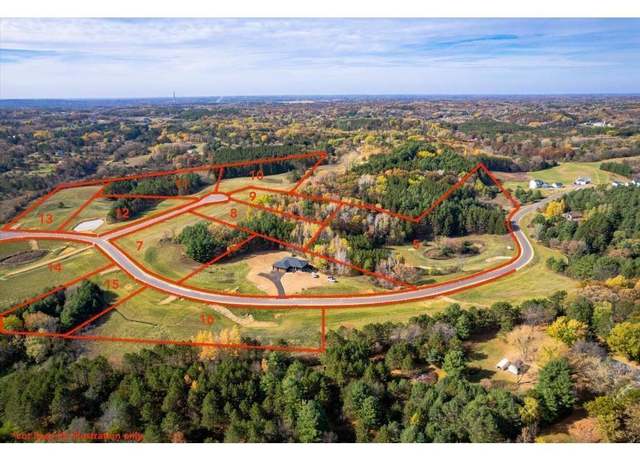 Property at 538 Chapman Hills Ct, Saint Joseph Twp, WI 54016