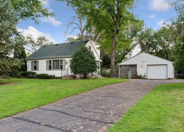 Property at 2200 108th Ave NW, Coon Rapids, MN 55433, 3 beds, 1 bath