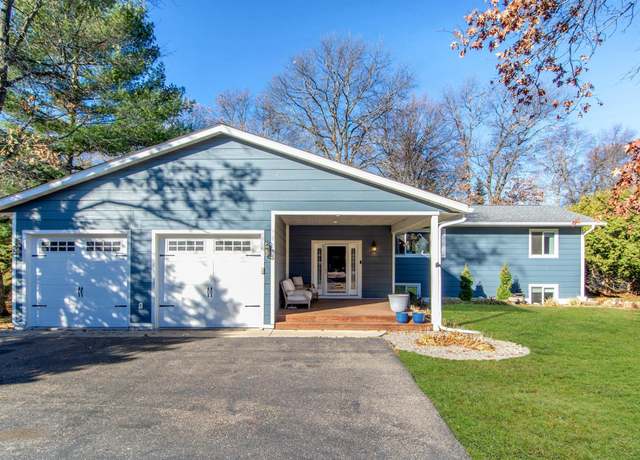 Property at 5360 Marohn Rd, Baxter, MN 56425, 5 beds, 2 baths