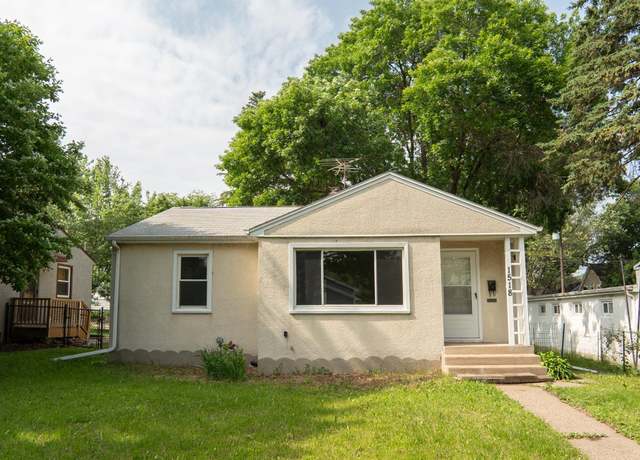 Property at 1518 4th St N, South Saint Paul, MN 55075, 3 beds, 1 bath