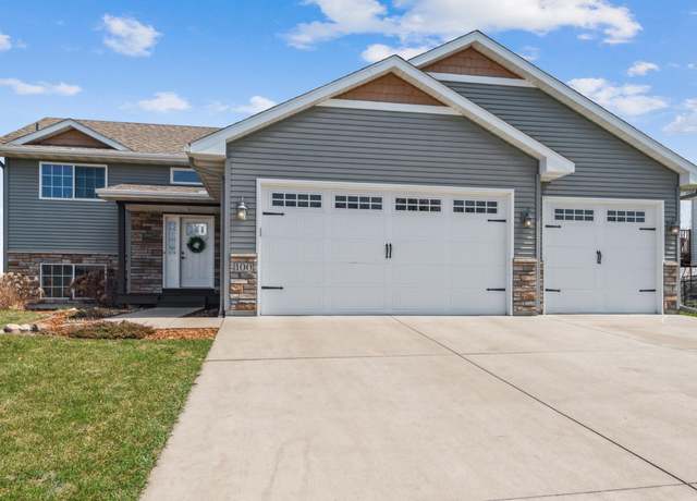 Property at 100 8th Ave SE, Isanti, MN 55040, 5 beds, 3 baths