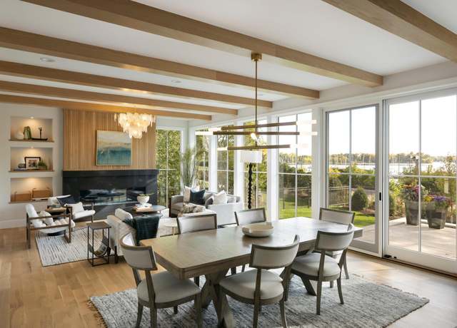 Property at 1038 Lake St E, Wayzata, MN 55391, 5 beds, 6 baths