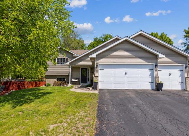 Property at 805 Natalie Dr, Buffalo, MN 55313, 4 beds, 2 baths