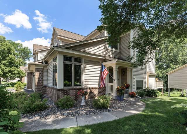 Property at 1503 Summit Shrs W, Burnsville, MN 55306, 3 beds, 4 baths