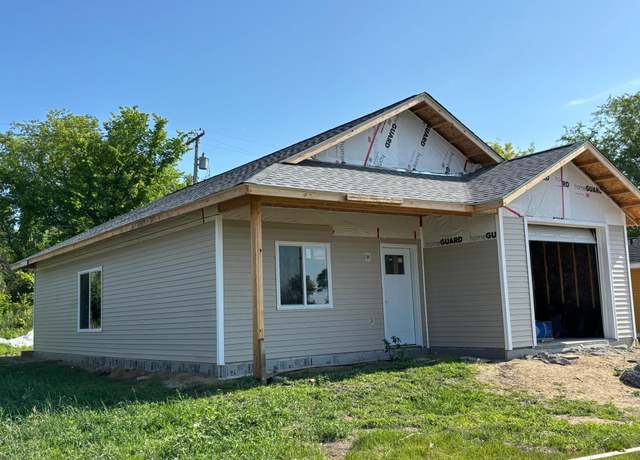 Property at 121 1st St NE, Cass Lake, MN 56633, 2 beds, 1 bath