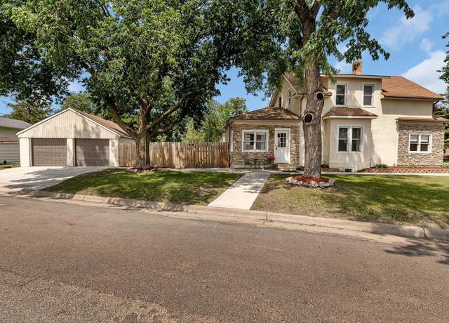 Property at 607 23rd Ave N, Saint Cloud, MN 56303, 3 beds, 2 baths