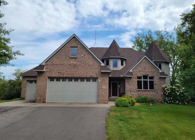 Property at 2608 Serenity Dr, Saint Cloud, MN 56301, 4 beds, 3 baths