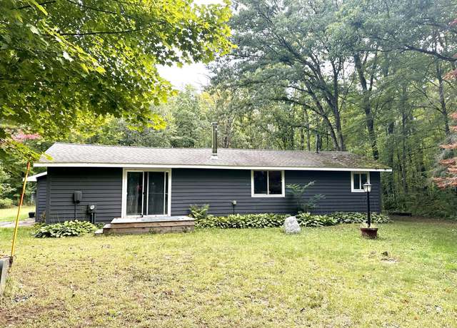 Photo of 7604 Northshore Dr, Siren, WI 54872