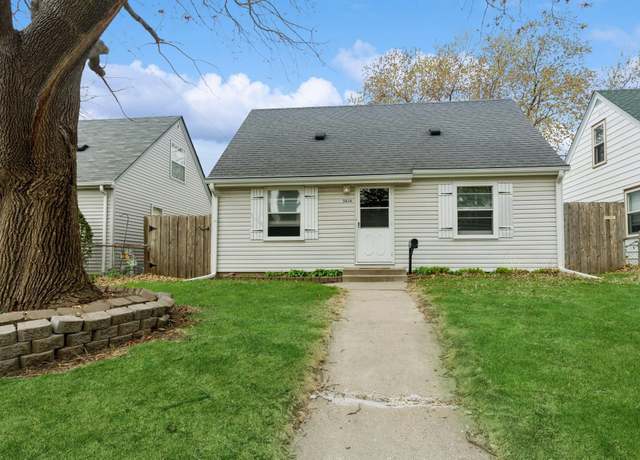 Property at 5836 46th Ave S, Minneapolis, MN 55417, 3 beds, 2 baths