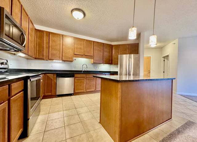 Property at 619 8th St SE #212, Minneapolis, MN 55414, 3 beds, 2 baths