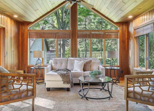 Property at 1055 Nelson Dr, Shoreview, MN 55126, 5 beds, 5 baths