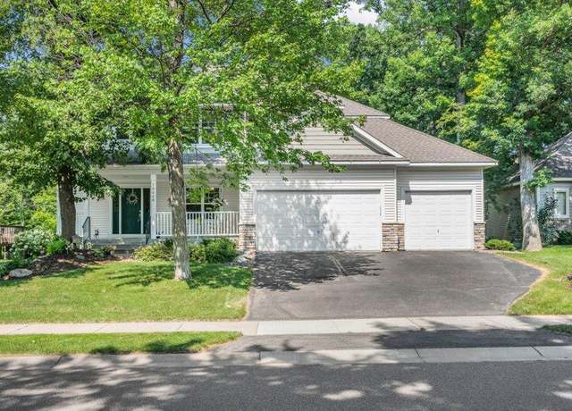 Property at 10426 Hidden Oaks Ln N, Champlin, MN 55316, 5 beds, 4 baths