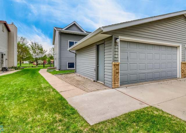 Property at 2814 26th Street Cir S, Moorhead, MN 56560, 3 beds, 2 baths