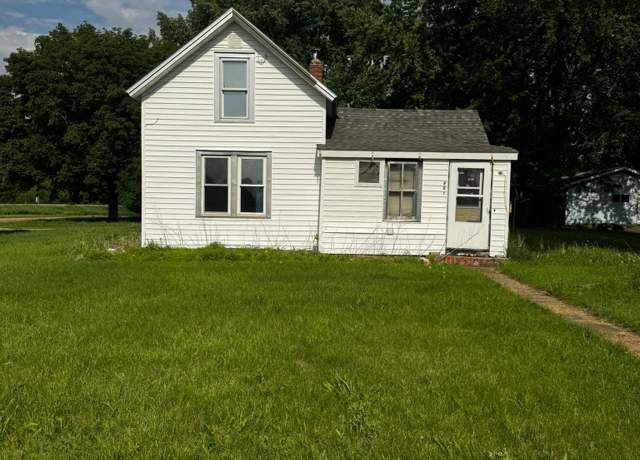 Property at 201 Harrison Ave, Sacred Heart, MN 56285, 2 beds, 1 bath