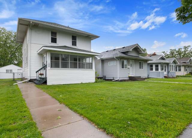 Property at 1425 Asbury St, Saint Paul, MN 55108, 3 beds, 2 baths
