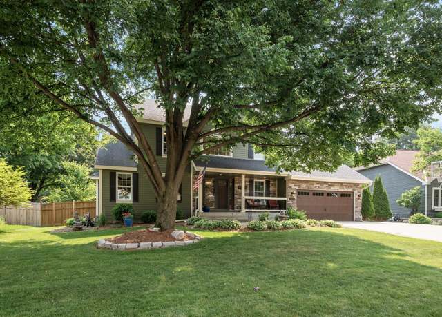 Property at 8813 Stanley Trl, Eden Prairie, MN 55347, 4 beds, 4 baths