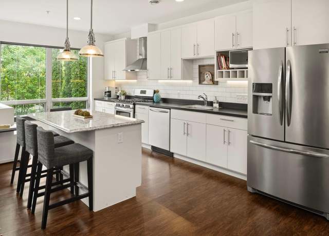 Property at 4013 W 31st St #102, Saint Louis Park, MN 55416, 3 beds, 2 baths