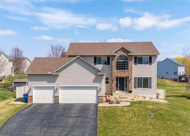 Property at 20766 Gemini Trl, Lakeville, MN 55044, 5 beds, 4 baths